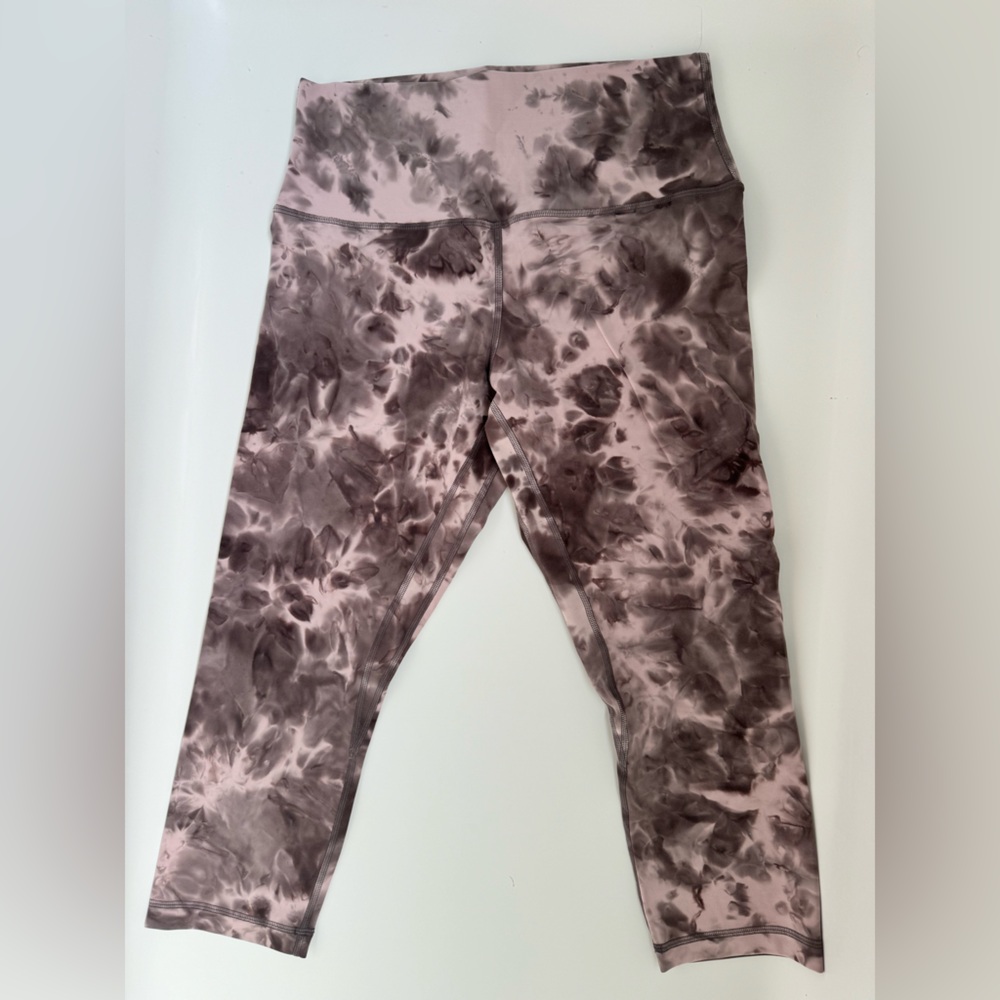 LULULEMON ALIGN - Picture 2 of 4